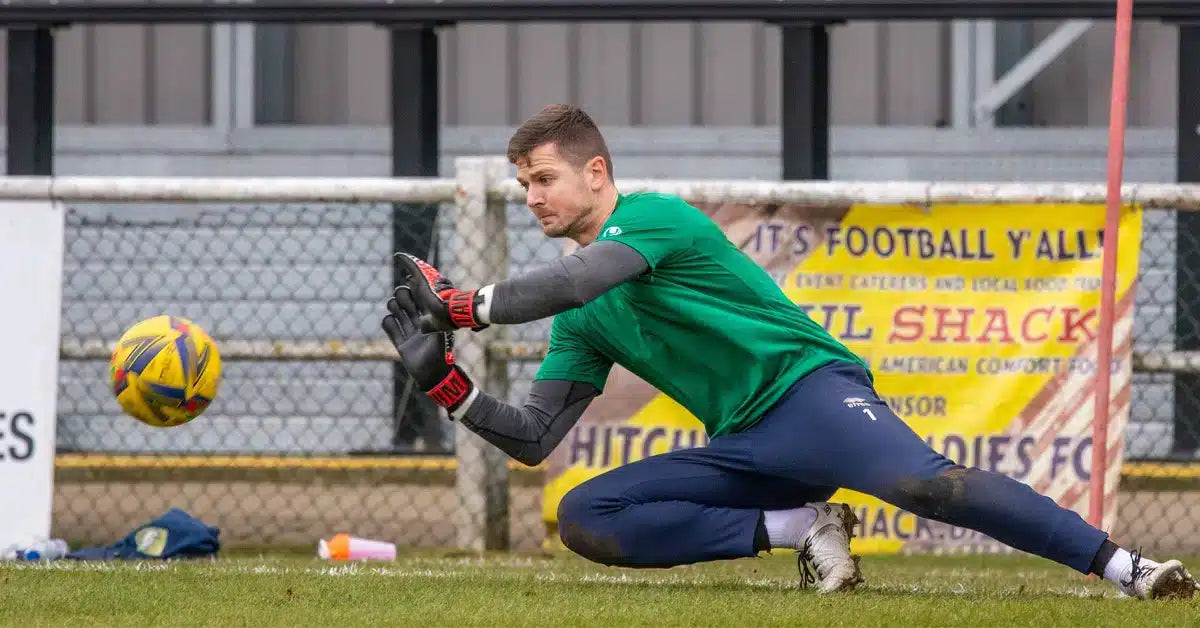 Art of Goalkeeping: 4 Reasons Goalkeepers Choose To Parry or Punch Instead of Catching