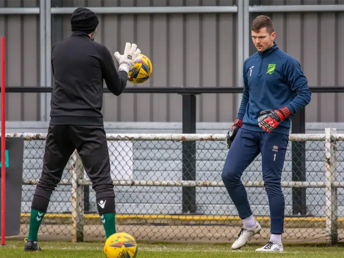 What Makes a Modern Goalkeeper: Key Skills You Need to Master!