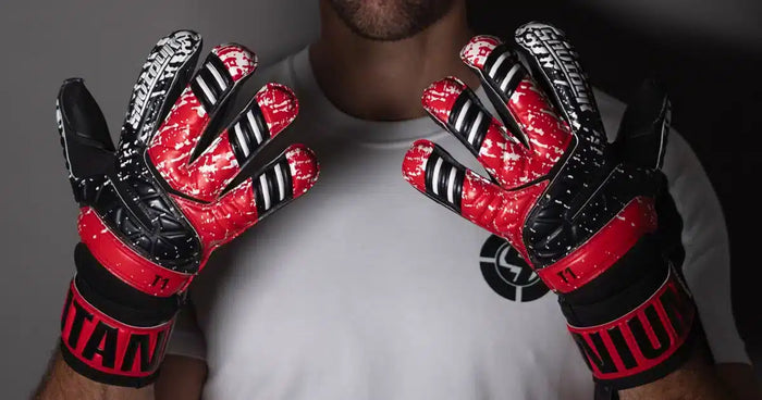 Finger Save Goalkeeper Gloves – Do Pros Wear Them?