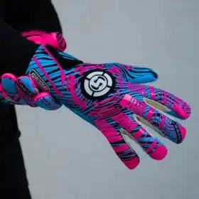 Dynamic blue and pink Saviour GK Evo-Neg goalkeeper gloves, designed for modern goalkeeping excellence.