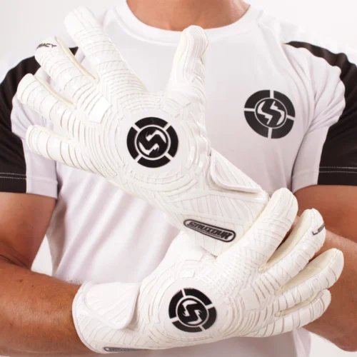 Saviour GK's Junior keeper Gloves in Pristine White - Modern Design for Elite Performance. Pro GK Goalkeeper Gloves