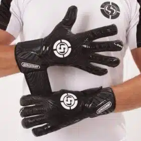 Saviour GK's Black Evo-Neg Gloves: The Ultimate Choice for Modern Goalkeepers.