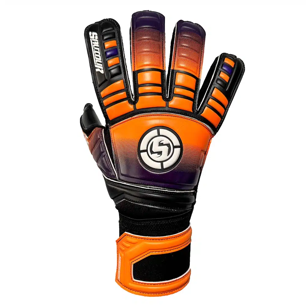 Keeper gloves soccer with pro latex grip and secure wrist strap, shown in action during a diving save.